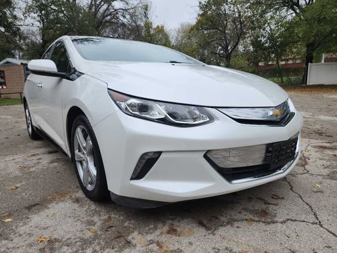 Used 2016 Chevrolet Volt LT image 1