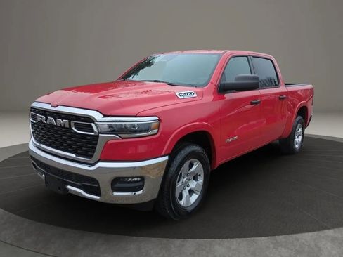 Used 2025 RAM 1500 Big Horn AWD/4WD image 1