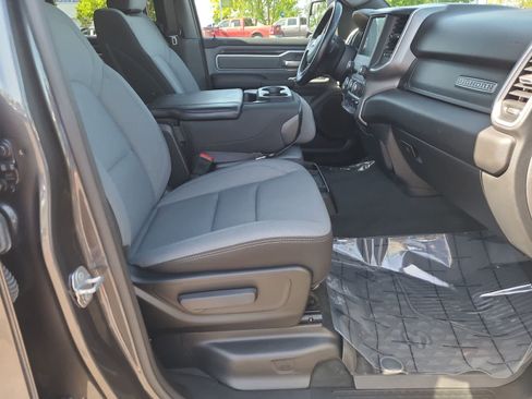 Used 2022 RAM 1500 Big Horn AWD/4WD image 22