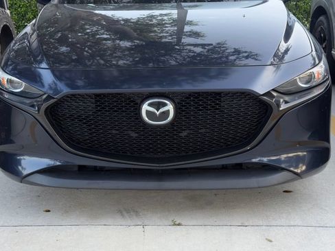 Used 2020 MAZDA MAZDA3 Hatchback FWD image 10