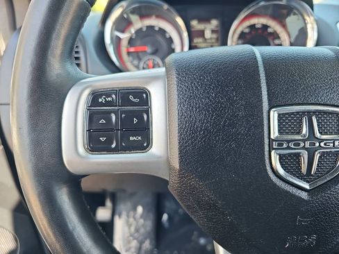 Used 2019 Dodge Grand Caravan GT FWD image 18
