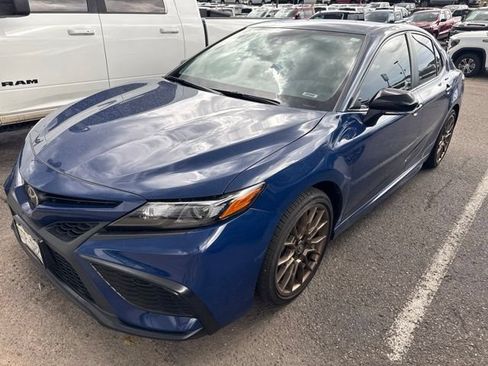 Used 2024 Toyota Camry SE AWD/4WD image 2