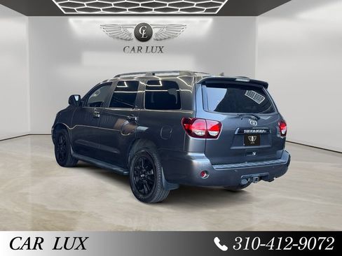 Used 2018 Toyota Sequoia TRD Sport AWD/4WD image 3