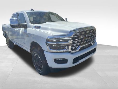 Used 2026 RAM 2500 Laramie AWD/4WD image 30