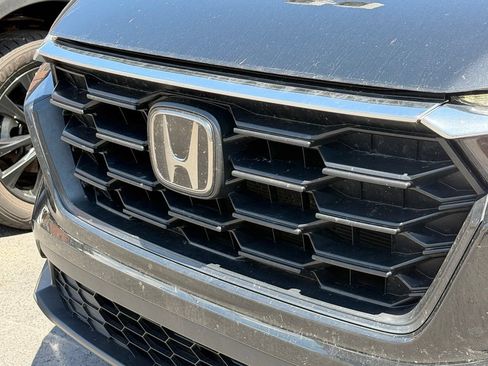 Used 2024 Honda CR-V LX image 21