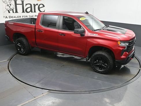 Used 2024 Chevrolet Silverado 1500 LT Trail Boss w/ Convenience Package II AWD/4WD image 36