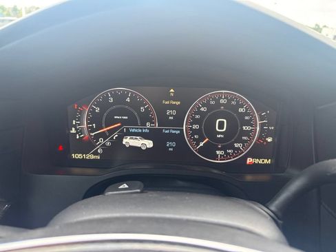 Used 2015 Cadillac Escalade Luxury AWD/4WD image 19