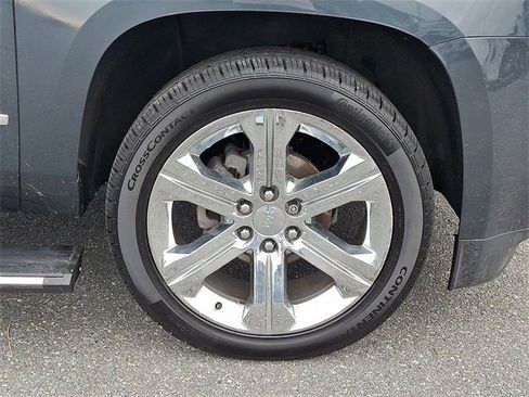 Used 2019 GMC Yukon XL Denali w/ Denali Ultimate Package image 8