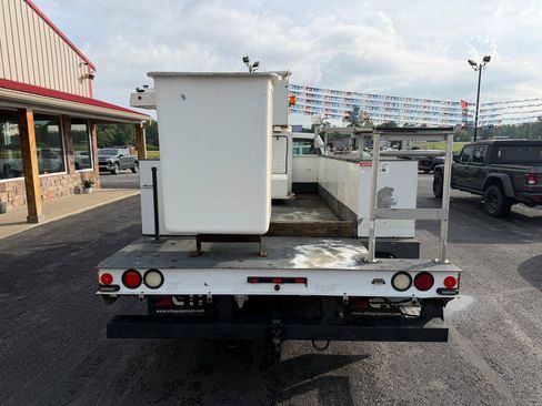 Used 2015 Ford F450 XL w/ Power Equipment Group AWD/4WD image 5
