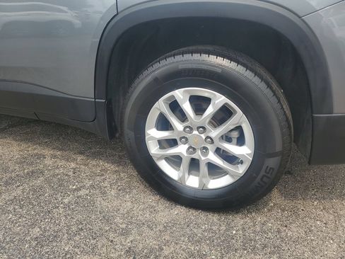 Used 2020 Chevrolet Traverse LT w/ LPO, Floor Liner Package AWD/4WD image 31