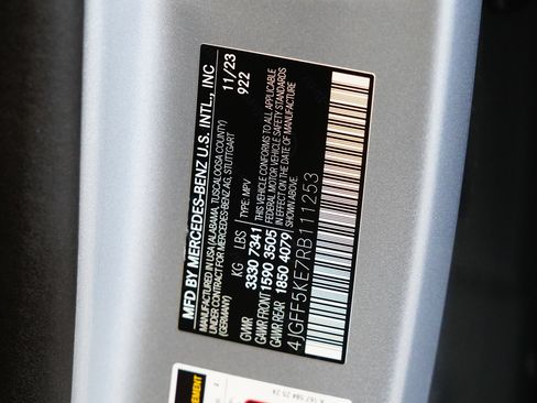 Certified 2024 Mercedes-Benz GLS 450 4MATIC image 33