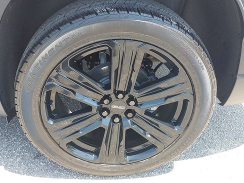 Used 2025 GMC Acadia Elevation w/ Elevation Premium Package FWD image 35