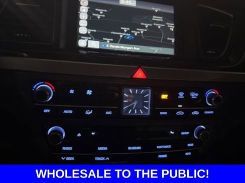 Used 2017 Genesis G80 3.8 image 24