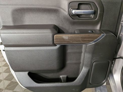 Certified 2021 Chevrolet Silverado 1500 LT Trail Boss w/ LT Trail Boss Premium Package image 34