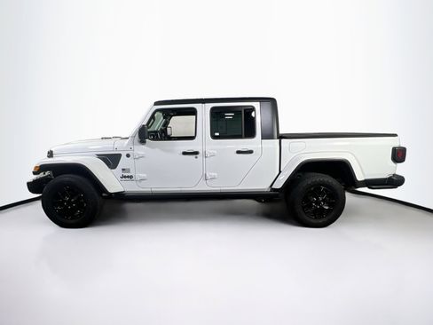 Used 2023 Jeep Gladiator Sport AWD/4WD image 8