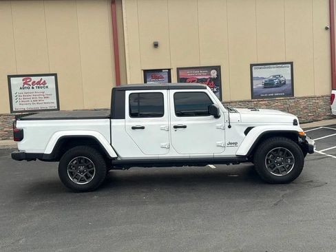 Used 2021 Jeep Gladiator Overland w/ Popular Equipment Package AWD/4WD image 30