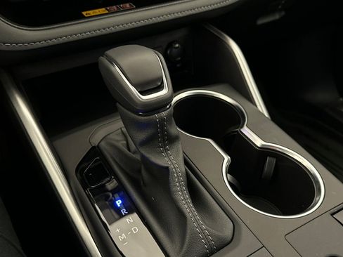 New 2026 Toyota Highlander XLE image 21