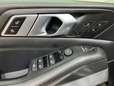 Used 2020 BMW X5 M50i w/ Executive Package AWD/4WD image 29