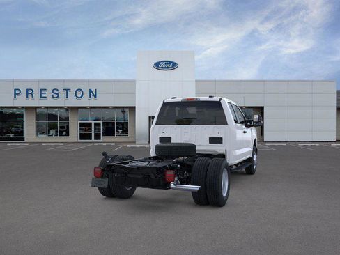 New 2026 Ford F350 XL w/ XL Chrome Package image 8
