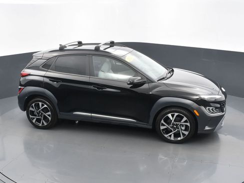 Used 2023 Hyundai Kona Limited AWD/4WD image 16