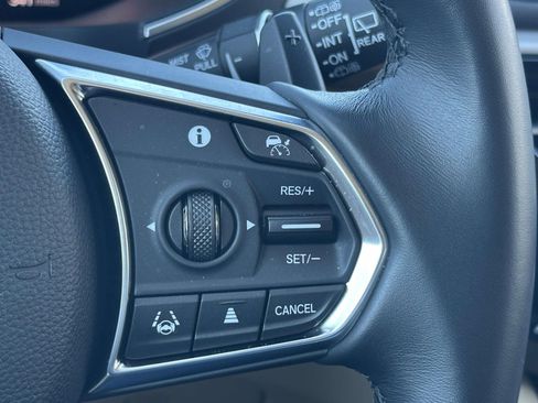 Certified 2025 Acura MDX w/ Technology Package image 17