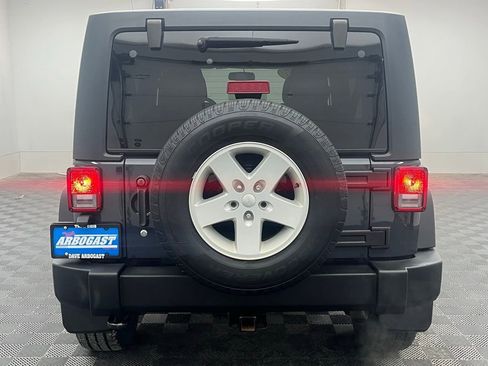 Used 2017 Jeep Wrangler Unlimited Sport w/ Quick Order Package 23S image 6