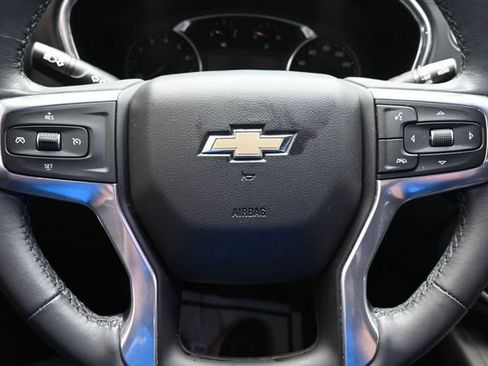 Used 2019 Chevrolet Blazer LT FWD image 35
