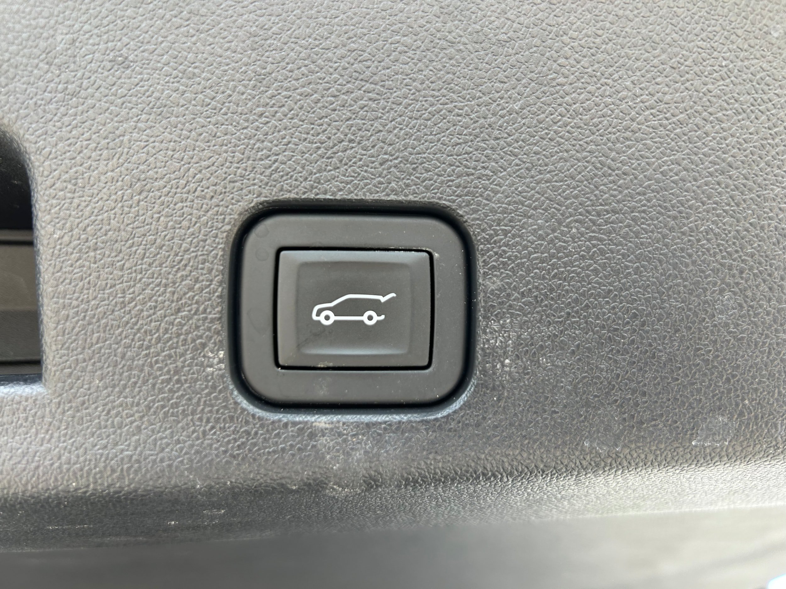 Used 2024 Chevrolet Traverse Z71 w/ Enhanced Driving Package AWD/4WD image 12