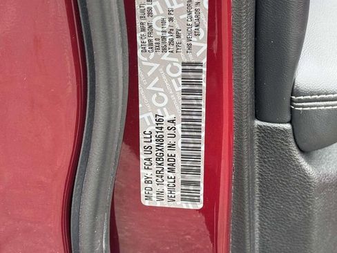 Used 2022 Jeep Grand Cherokee L Limited w/ Luxury Tech Group II image 30