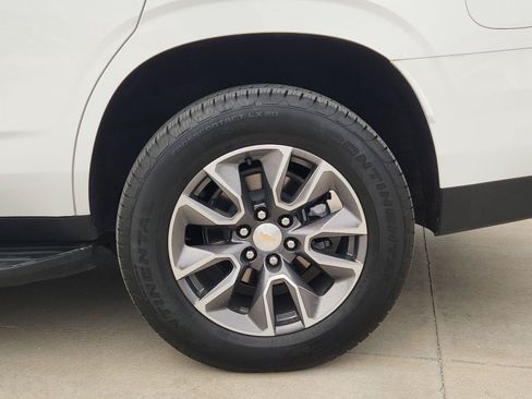 Certified 2024 Chevrolet Tahoe LS w/ Driver Alert Package RWD image 31