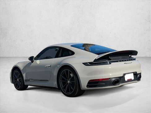 Used 2024 Porsche 911 Carrera image 8
