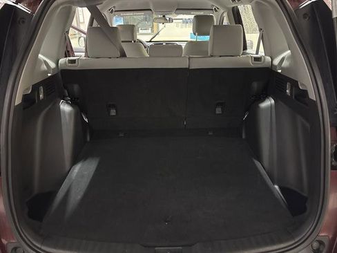 Used 2019 Honda CR-V LX image 25