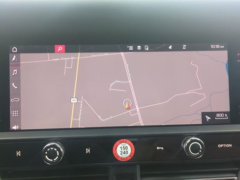 Certified 2026 Porsche Macan AWD/4WD image 14