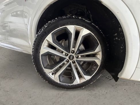 Used 2021 Audi Q5 2.0T Premium Plus w/ Premium Plus Package image 9