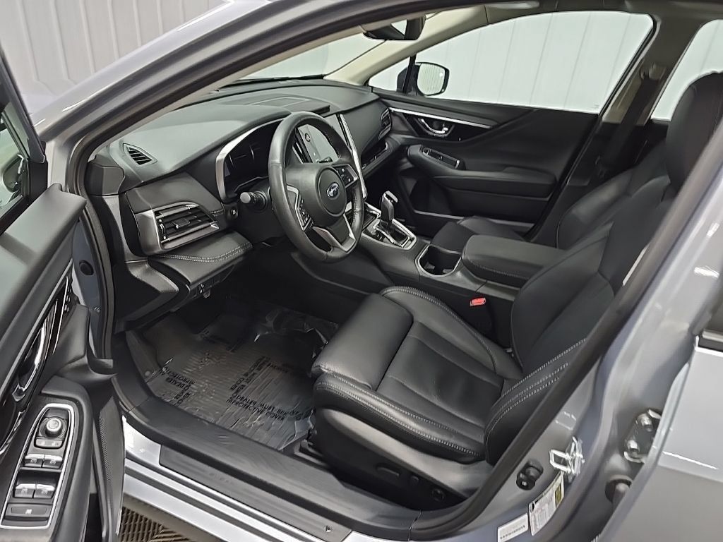 Used 2025 Subaru Legacy Limited AWD/4WD image 30