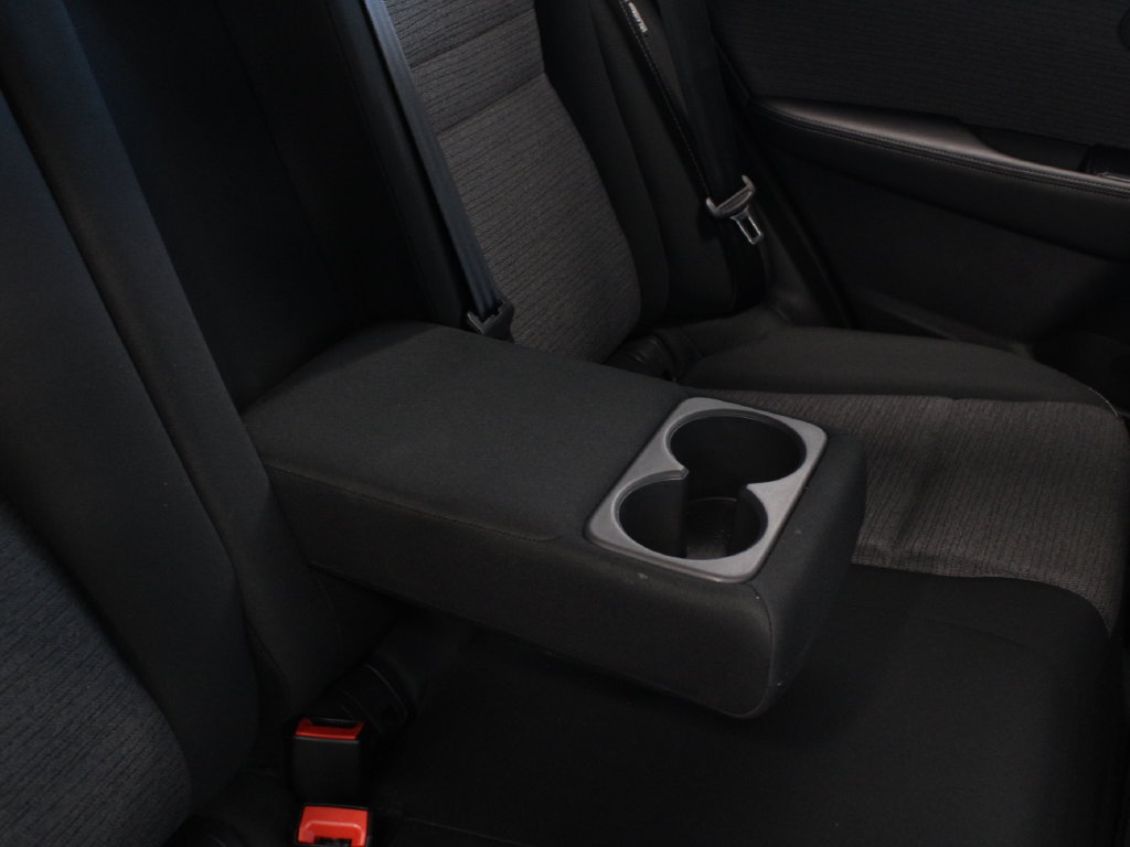 Used 2023 Nissan Rogue S FWD image 30