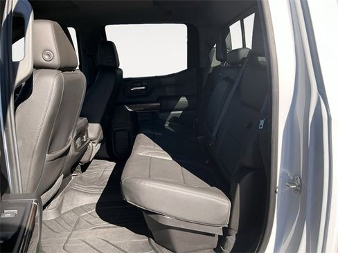 Used 2019 Chevrolet Silverado 1500 LT Trail Boss image 11