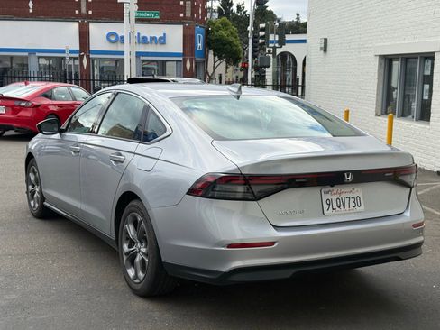 Used 2024 Honda Accord EX image 4