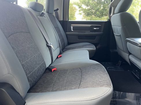 Used 2019 RAM 1500 Big Horn image 35