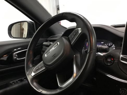 Used 2022 Jeep Compass Latitude w/ Convenience Group AWD/4WD image 30