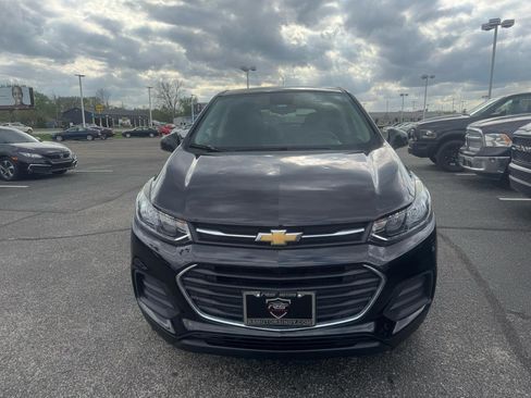 Used 2021 Chevrolet Trax LS w/ Tint and Cruise Package FWD image 61