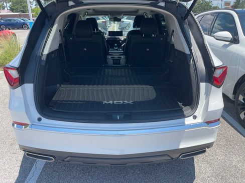 Used 2022 Acura MDX SH-AWD image 4