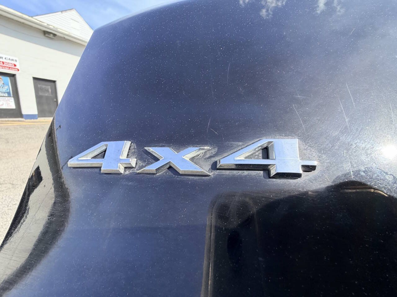 Used 2019 Jeep Cherokee Latitude Plus w/ Cold Weather Group AWD/4WD image 52