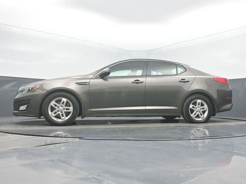 Used 2015 Kia Optima LX image 46