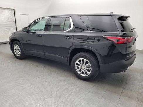 Used 2023 Chevrolet Traverse LS w/ Safety Package image 3