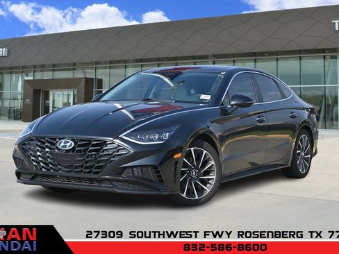 Certified 2023 Hyundai Sonata Limited w/ Preferred Accessory Package FWD image 1