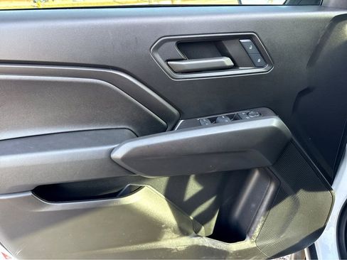 Used 2024 Chevrolet Colorado Trail Boss image 12