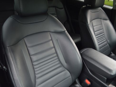 Used 2023 Kia Sportage SX FWD image 40