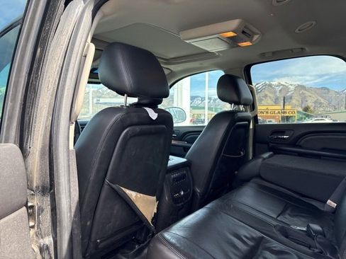 Used 2013 GMC Yukon Denali image 20