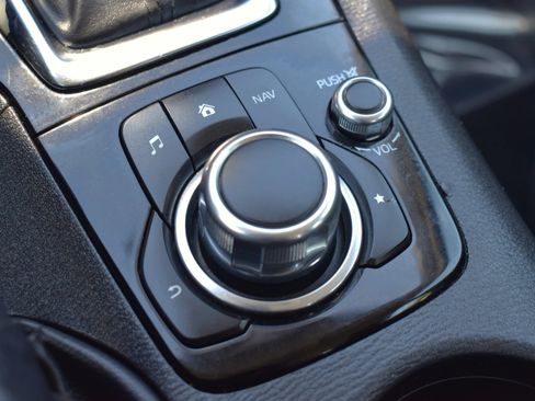 Used 2015 MAZDA MAZDA3 i Sport FWD image 33